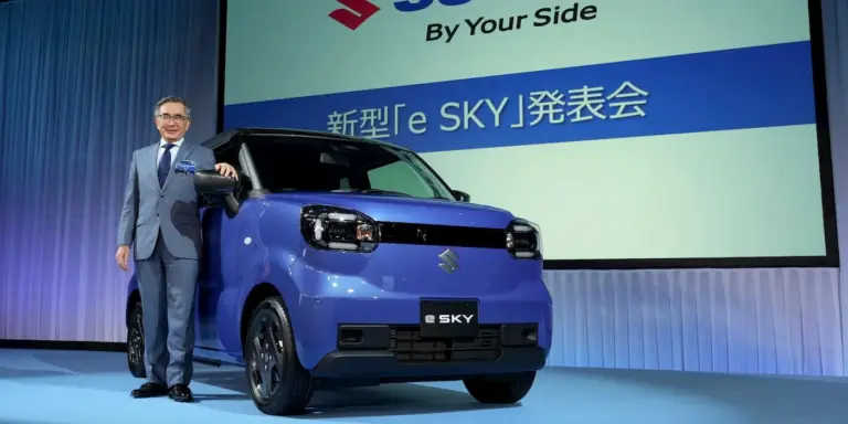 Suzuki e-Sky Resmi Meluncur, Pakai Baterai BYD 26 kWh